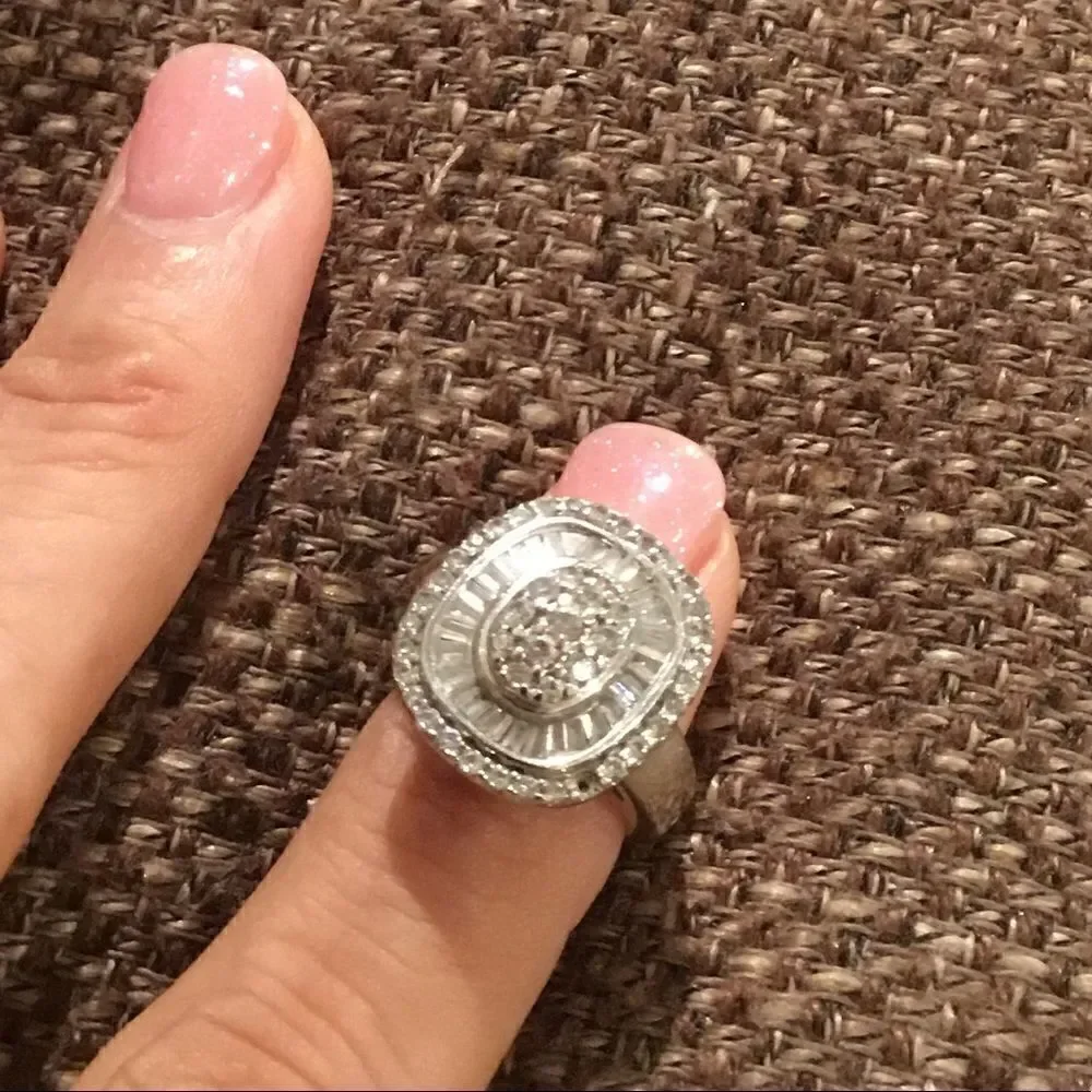 DIAMOND 14K WHITE GOLD SIZE 6